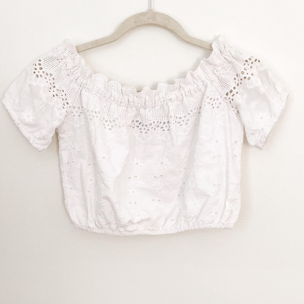 Francesca’s Cropped Blouse NWT